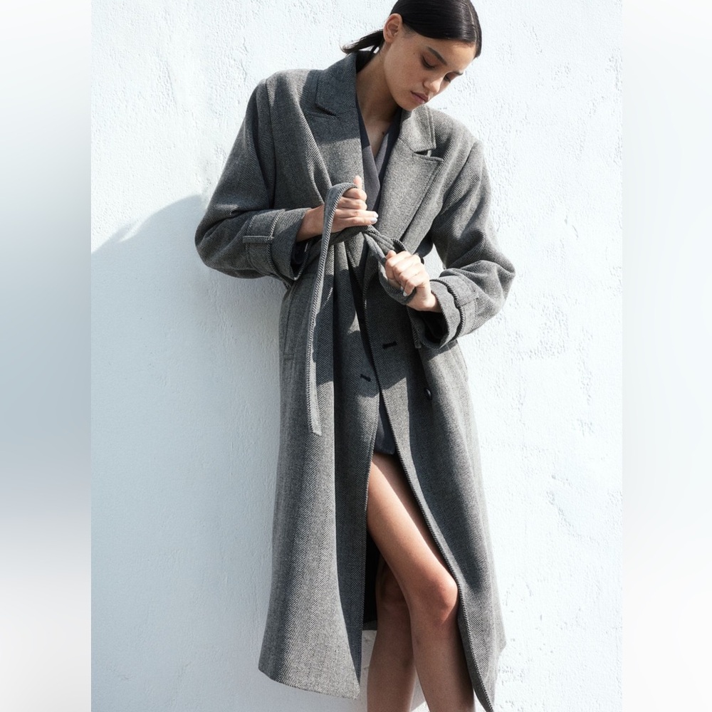 NWT❗️Dark Gray Herringbone Long Coat size Small